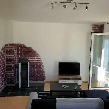 Schaefer- Arnold 吕德斯海姆